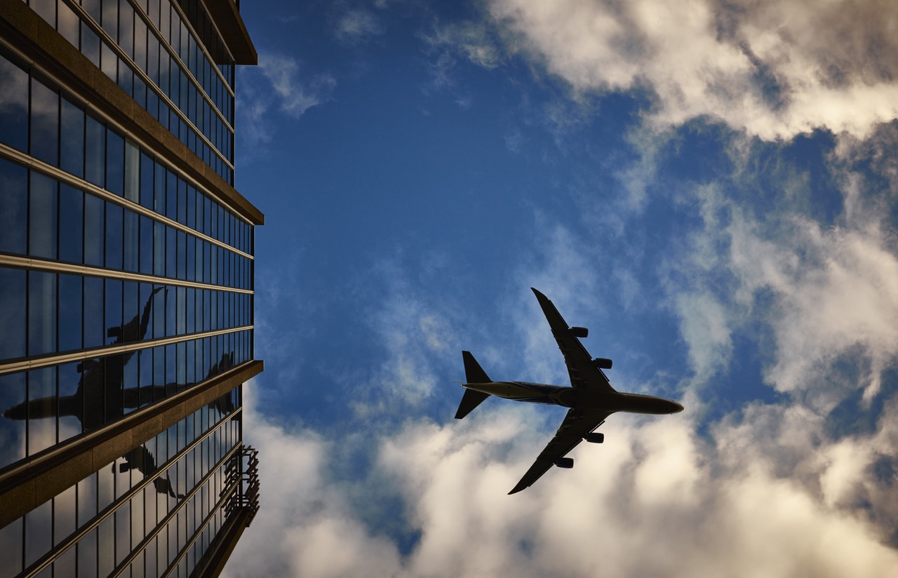 Cinco maneras de encontrar un vuelo más barato - Club Mac